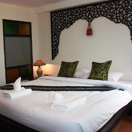 Wangburapa Grand Hotel Chiang Mai Exterior foto