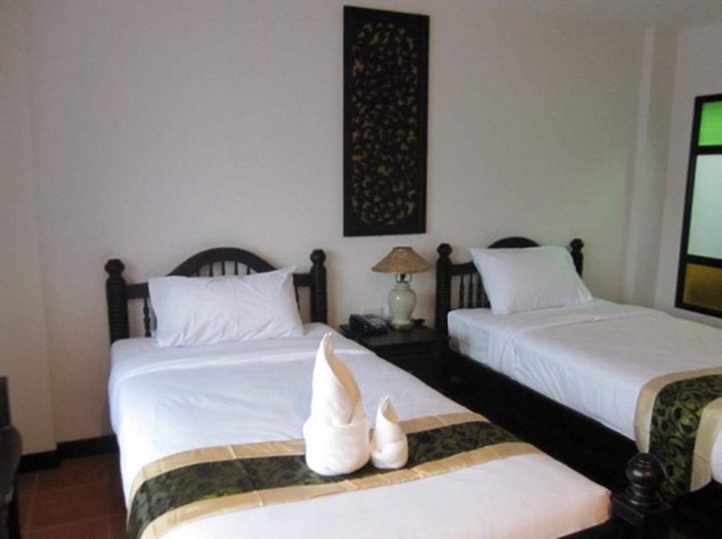 Wangburapa Grand Hotel Chiang Mai Exterior foto